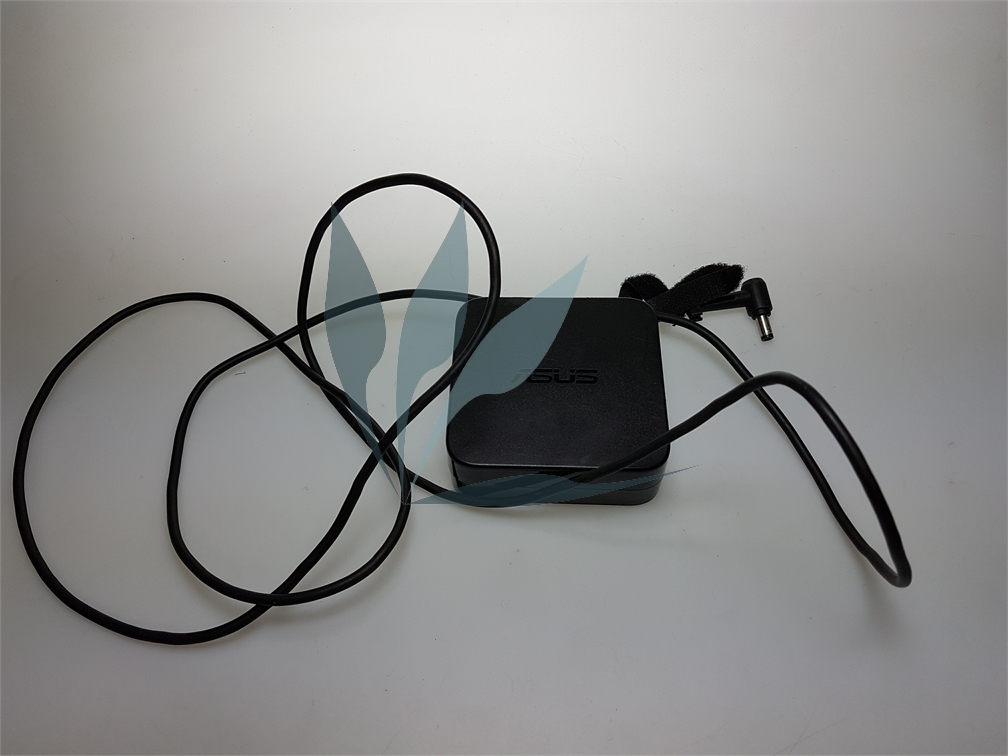 Alimentation d'origine Voltage : 19 V
Ampérage : 4,74A
Puissance : 90W pour Asus KK95