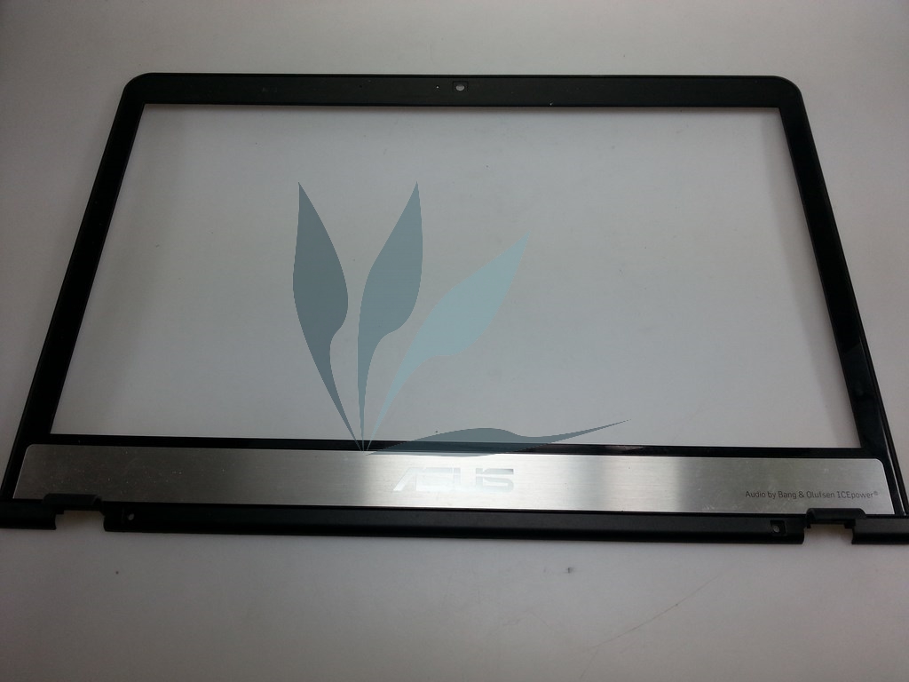 Contour d'écran noir pour Asus N55SF