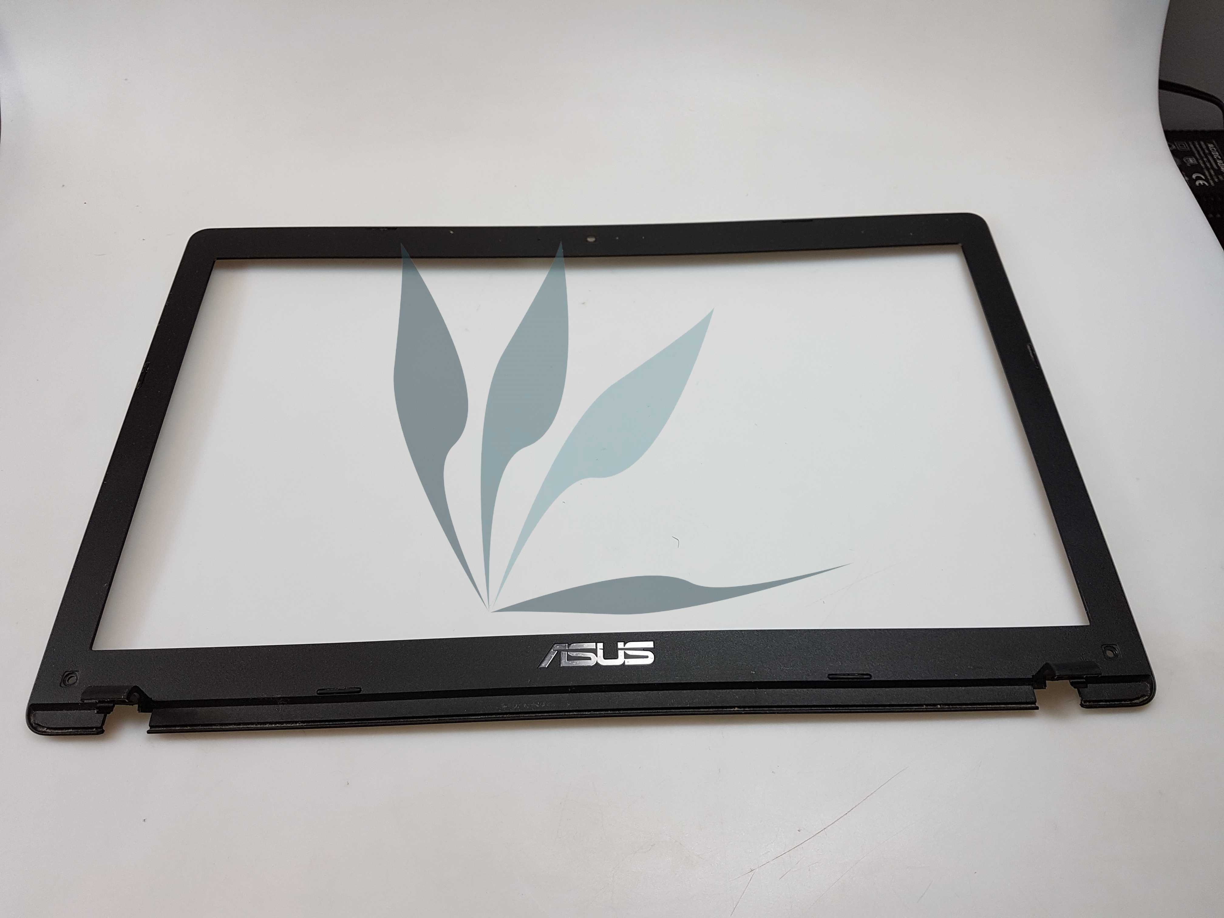 Bezel noir pour Asus F552CL