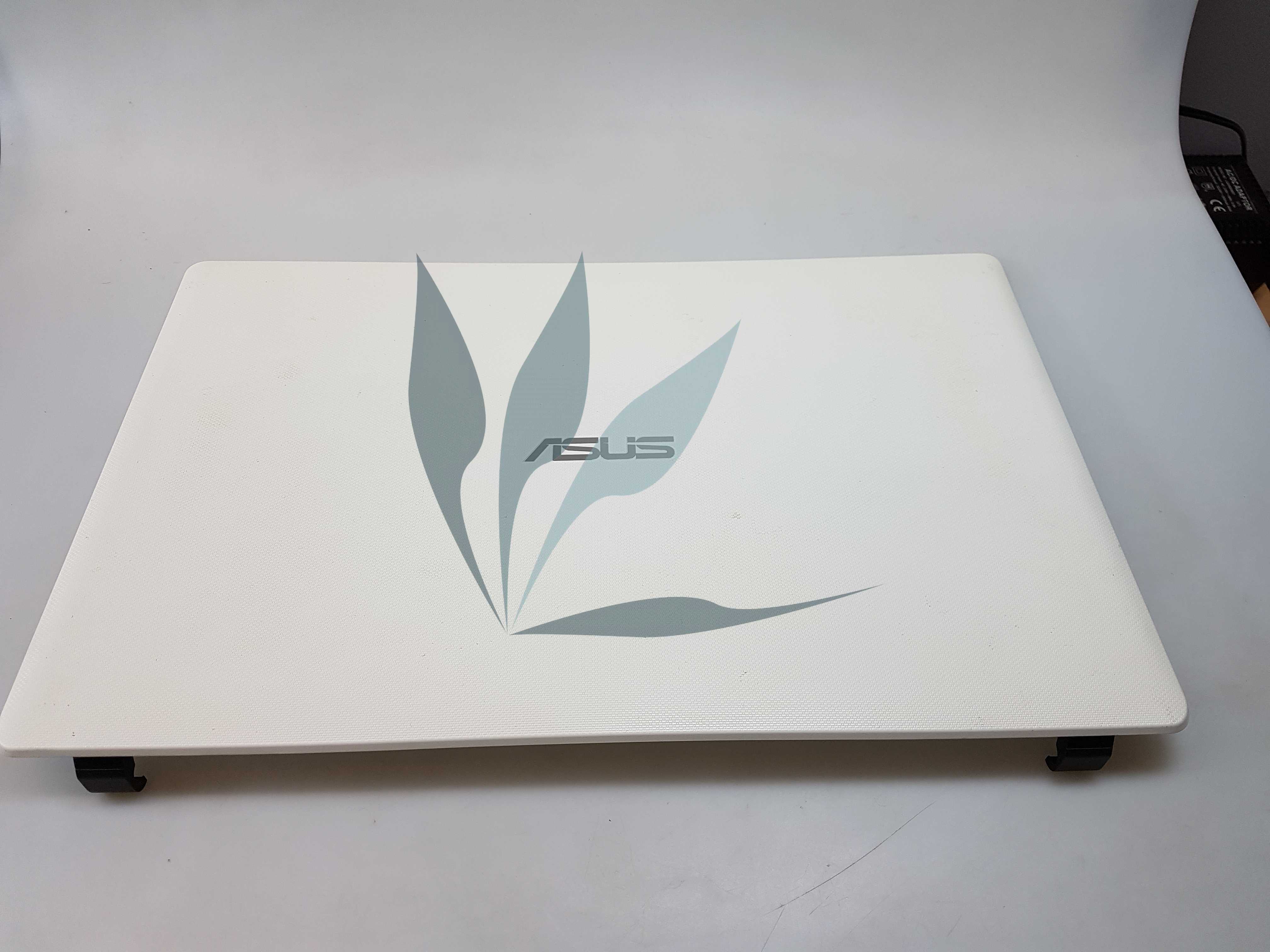 Capot écran blanc pour Asus F552CL