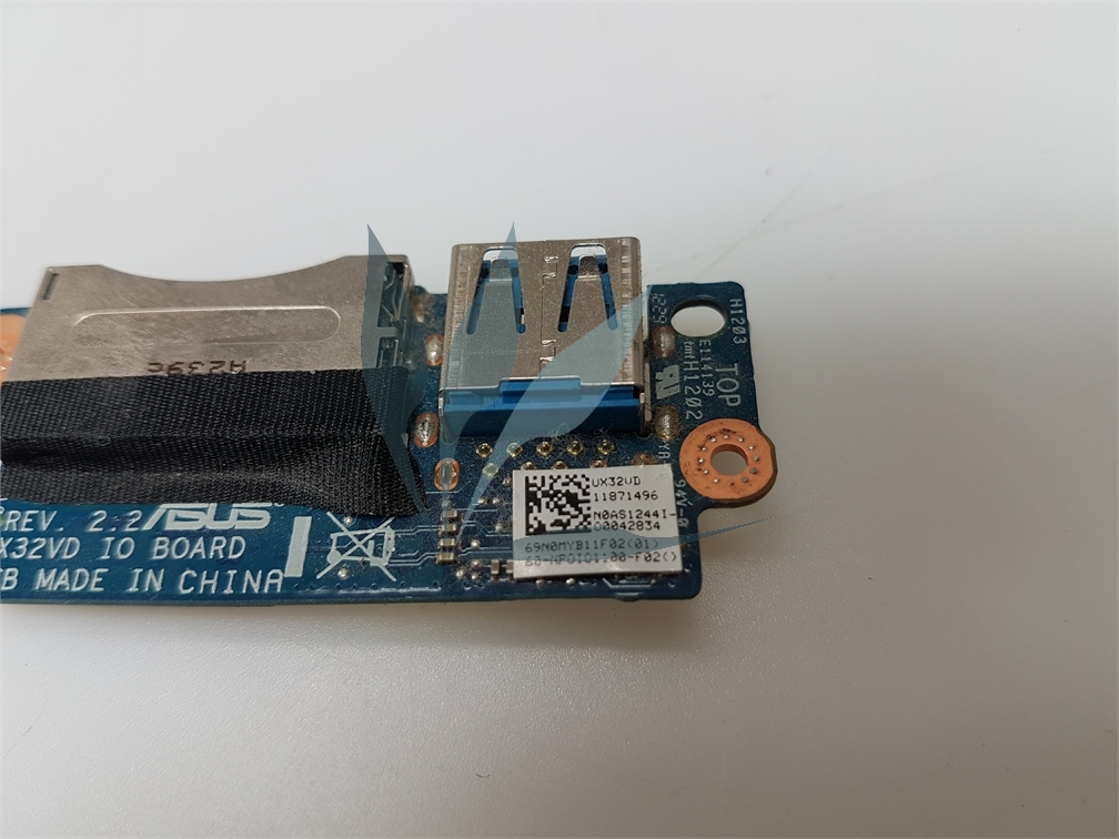 Carte contrôleur USB pour Zenbook Asus,
Carte fille IO board composée d'1 ports USB 3, d'un lecteur de carte pour Asus UX32V