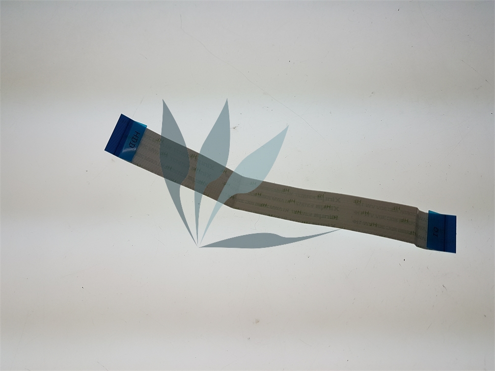 Nappe du disque dur pour portable.
Nappe qui relie la HDD board à la IO Board.
Largeur : 0,5 cm
Longueur : 15 cm pour Asus X555LN