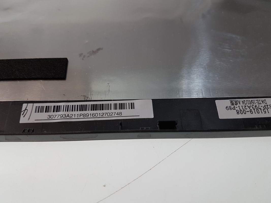 Capot écran noir pour MSI GP72