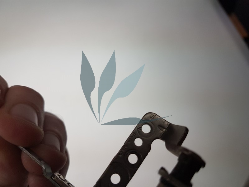 Charnière gauche Acer Aspire V3-771G