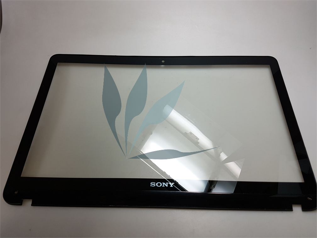 Plasturgie bezel pour Sony SVF152C29M