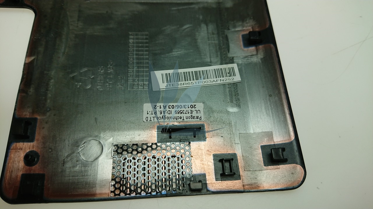 Capot supérieur écran blanc pour HP 15-E