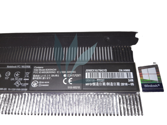 Fond de caisse gris foncé pour asus UX561UA