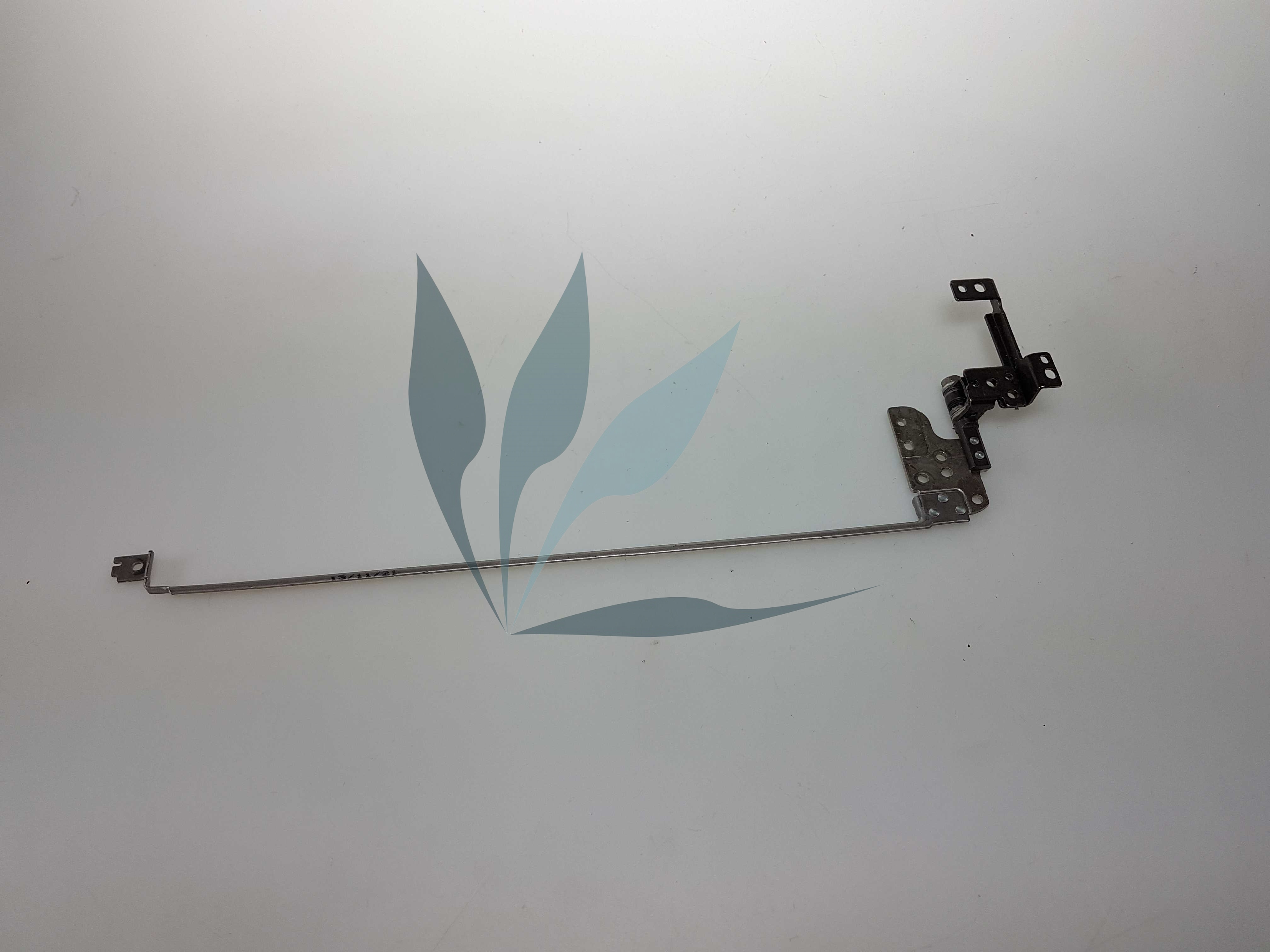 Charnière droite pour DELL Latitude E5540