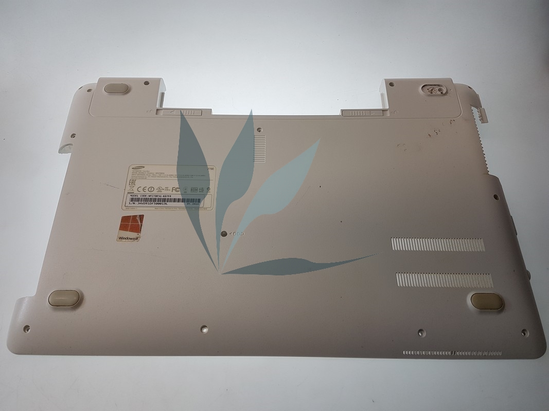 Fond de caisse blanc pour Samsung NP270E5G