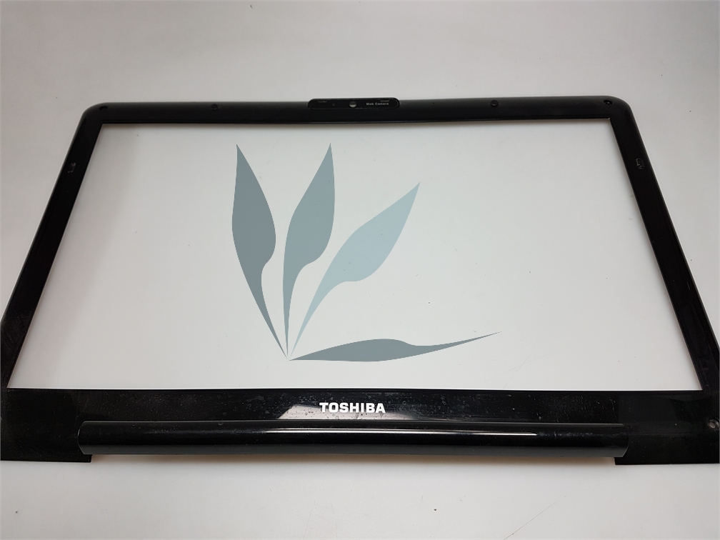 Plasturgie bezel pour Toshiba Satellite L505D