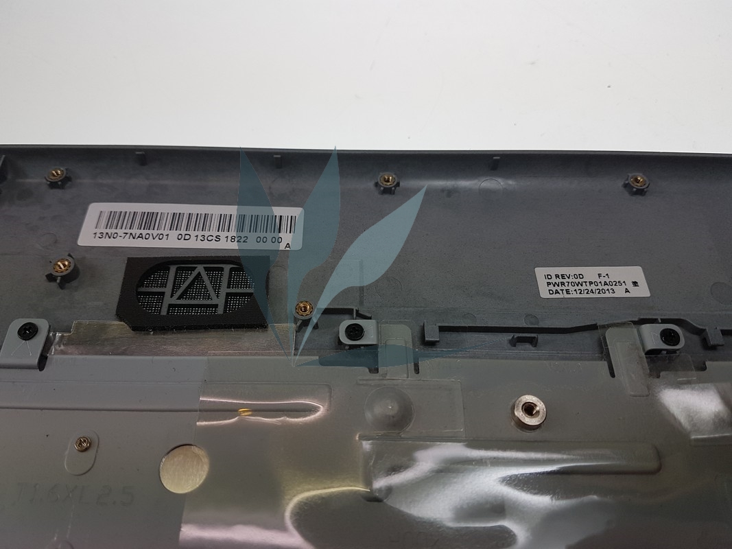 Clavier noir avec cadre pour Acer Aspire V3-771G