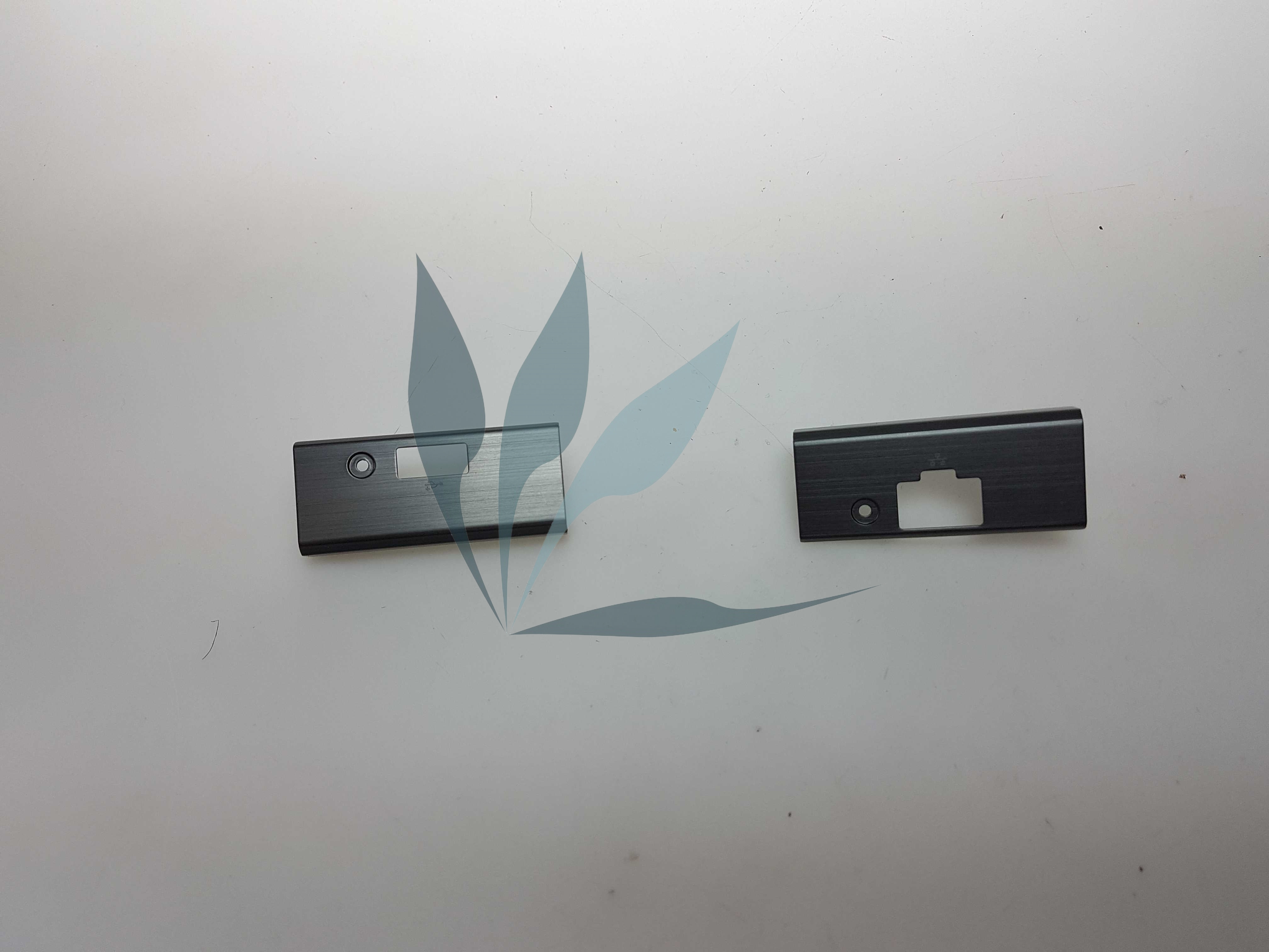 Cache charnières noirs pour DELL Latitude E5540