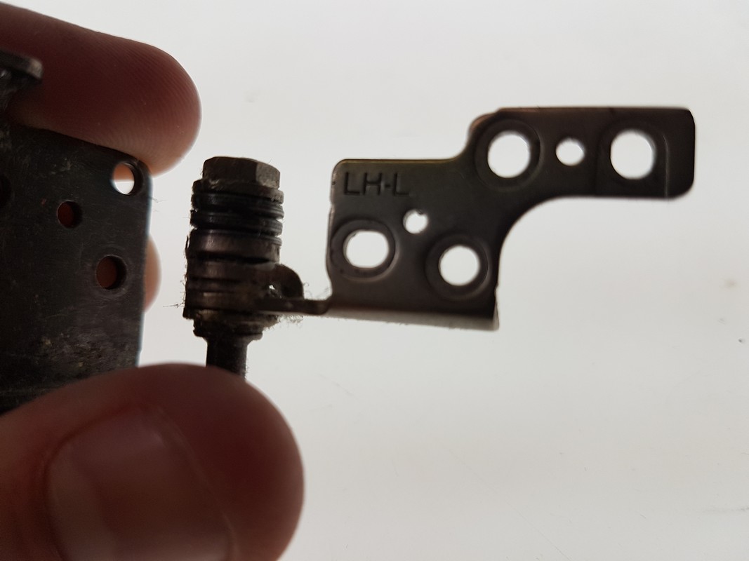 Charnière gauche pour MSI GP72